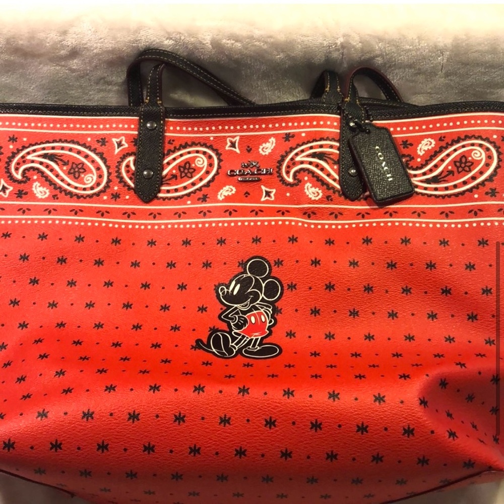 Coach Disney reversible Limited Edition tote - Picture 3 of 10
